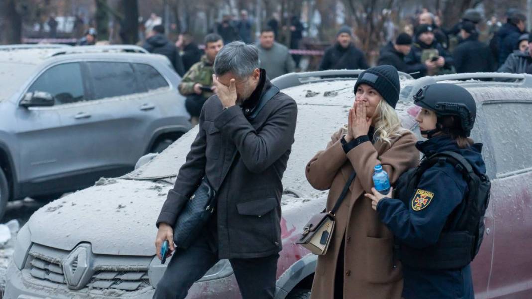 Rusya'dan Zaporijya'ya hava saldırısı! 4 ölü, 20 yaralı var 11